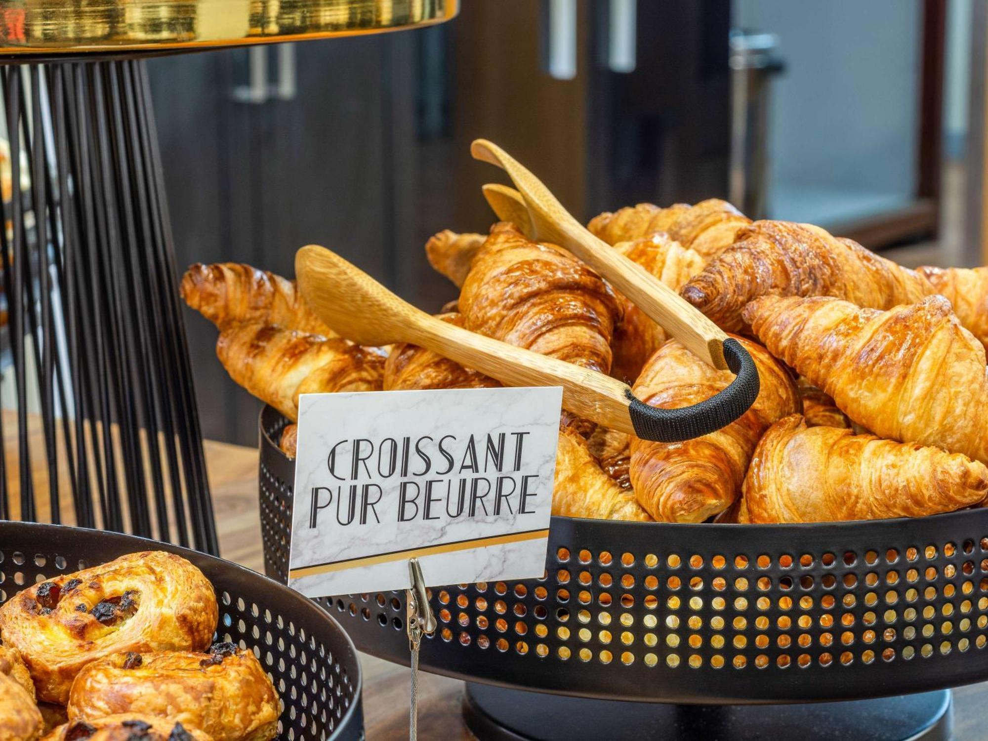 Mercure Rouen Val De Reuil Val-de-Reuil Екстер'єр фото